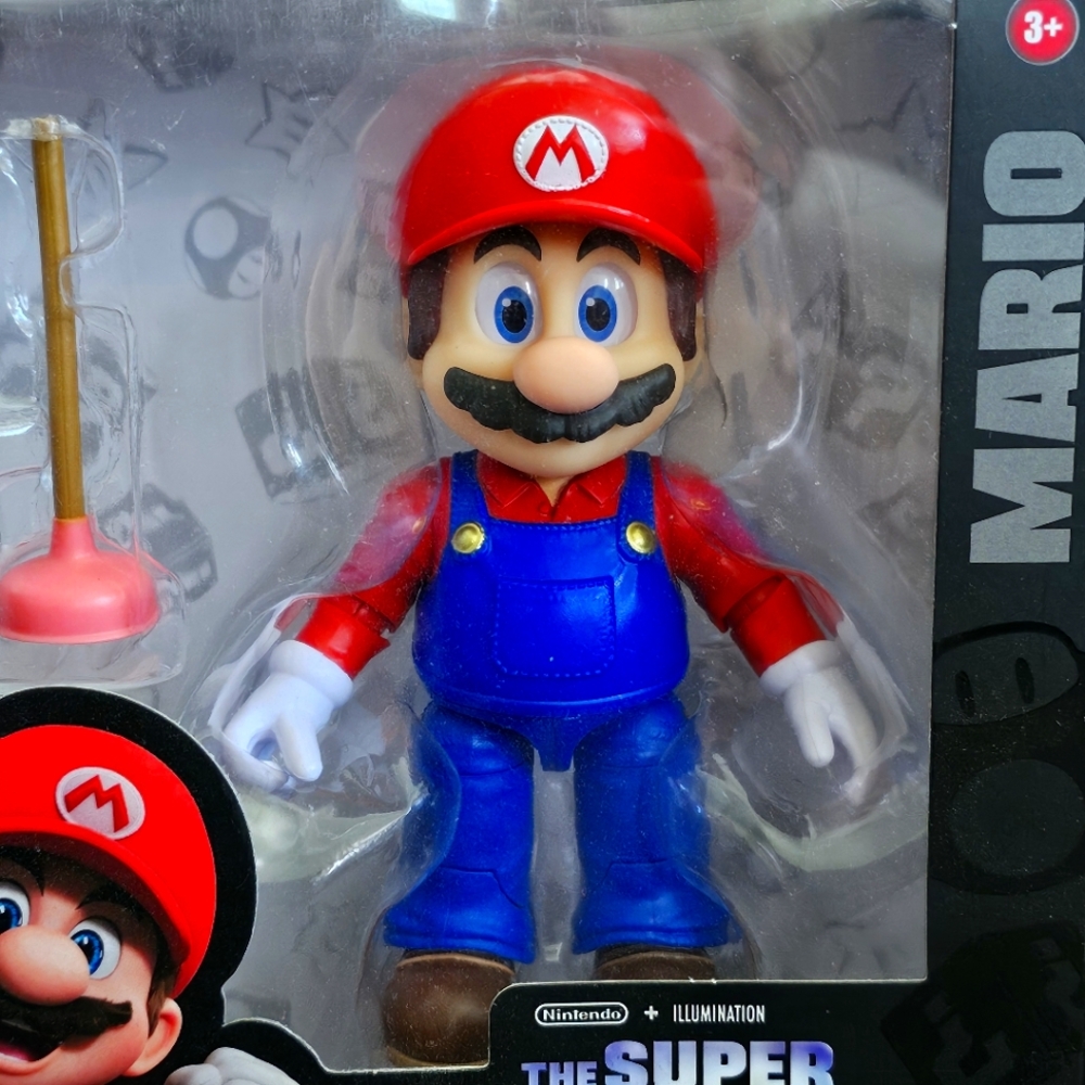 Super Mario Action Figure